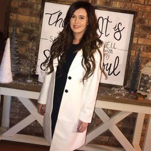 Meet your Posher, Tayler